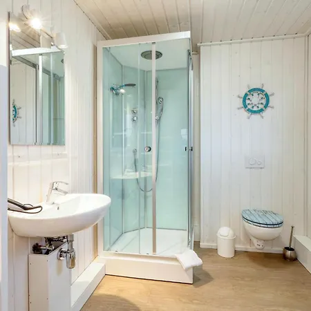 Holiday home Pet Friendly In With Kitchen Zerpenschleuse